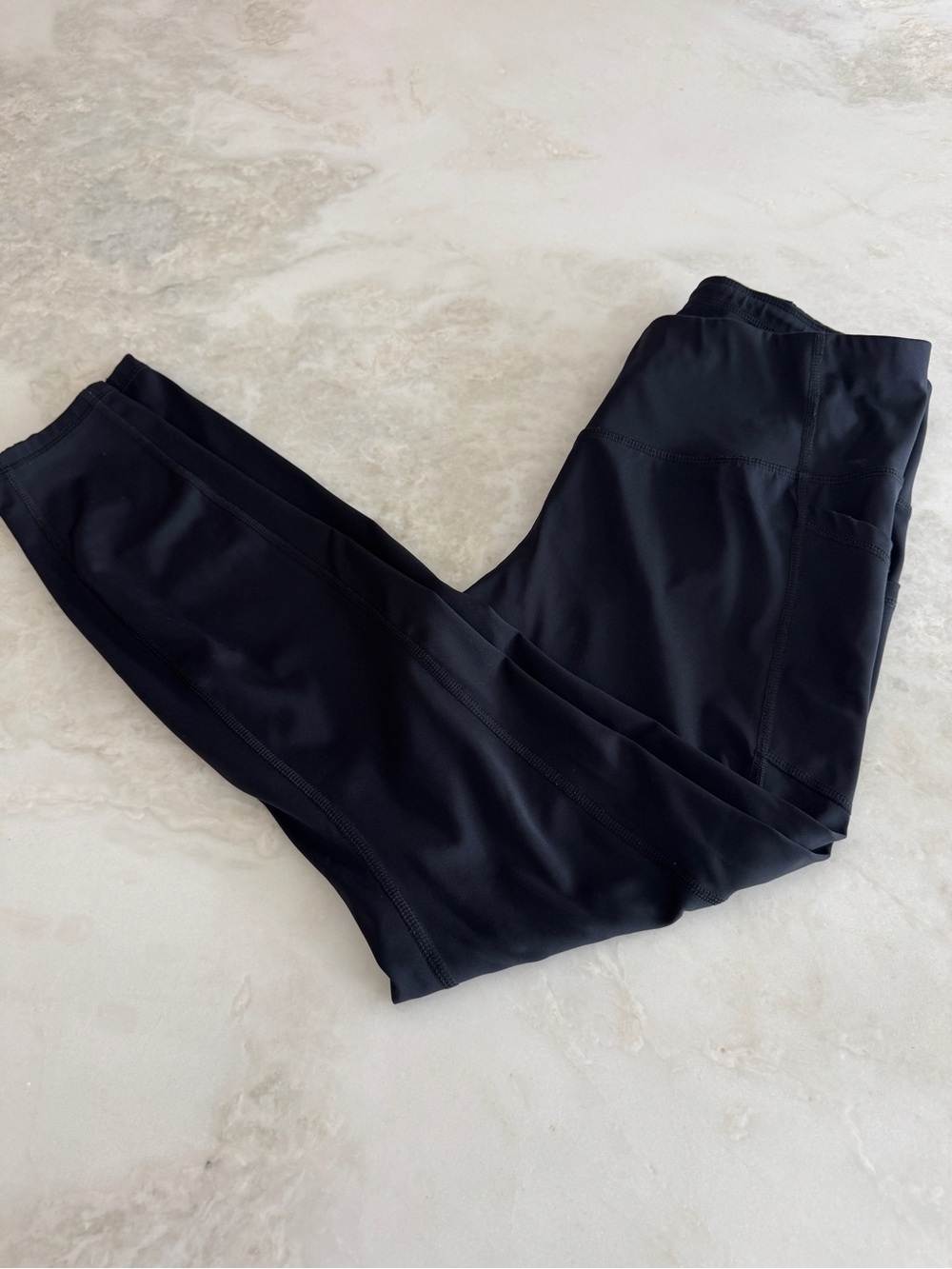 all in motion Black High-Rise Performance Leggings